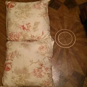 NWOT CREAM AND PINK ROSE PILLOWS